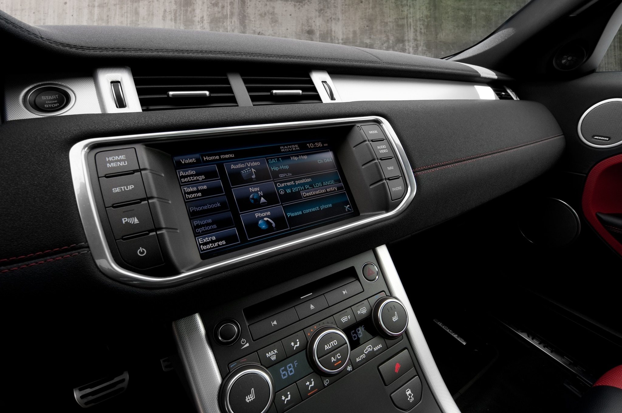 2012-Land-Rover-Range-Rover-Evoque-interior-dashboard.jpg